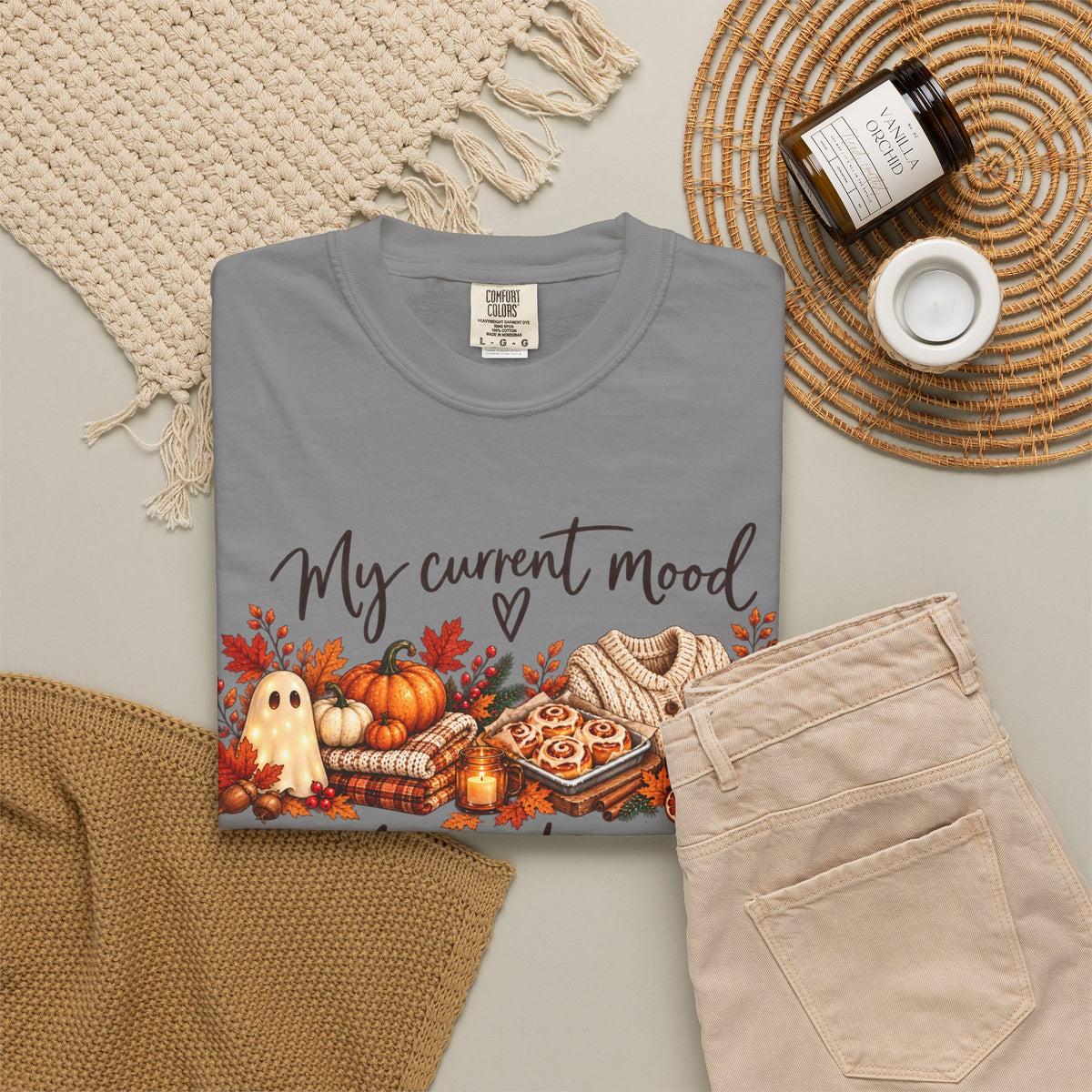 Fall to Christmas Mood Graphic Tee | Cute Holiday T-Shirt | Seven & Jones